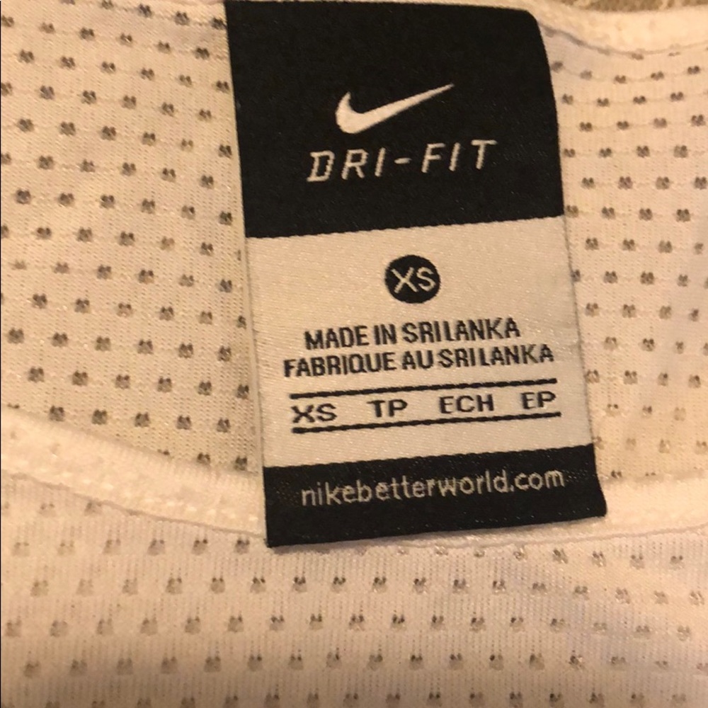 Mesh Nike top - Picture 3 of 3